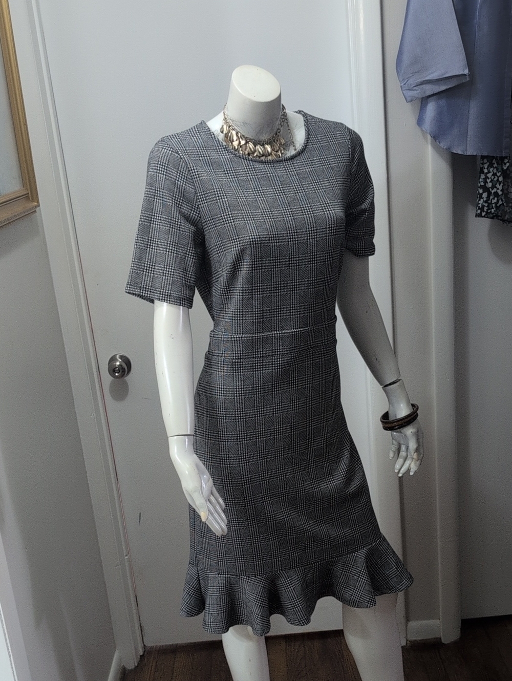 Leota Grey Plaid Short-Sleeve Ruffle-Hem Midi Dress